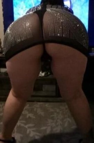 💖SEXY & WET 💦 Thick CURVY 🍑 Brunette💕 Incall Available NOW!!!💖 - 1