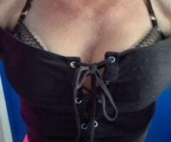 Sexy Skyler You've tried the rest now try the Best !! - Image 8
