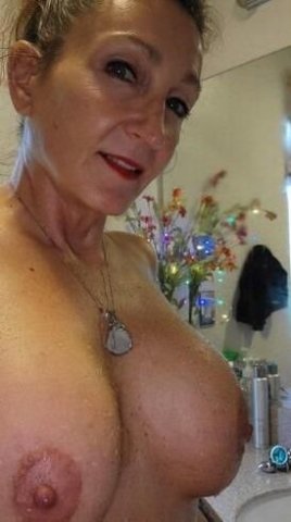 💋👅Sexy Hot Milf Want Take Care of your Dick Morning & Night👅💦 - 1
