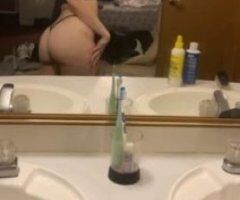thick blonde - Image 3