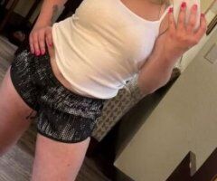 LOOKING FOR GIRLS TO MAKE $$$ WITH - Image 4