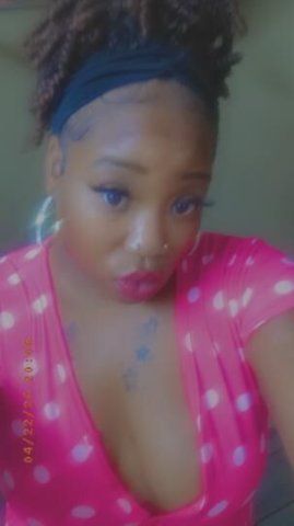 THICK AND JUICY PHAT COOCHIE 💦😻BEST KEPT SECRET 🤫🤐 SNEAK AWAY AND COME PLAY🌹CUM BEND ME OVER🌹MASSAGES🌹CUM RELAX☎ - 1