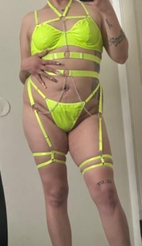 catch you something sweet before i go😘 - 1