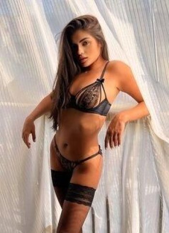 NEW EVA 22 years – Brazilian escort in Florence - 1