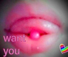 STARTING AT 45 ROSES(WOW)U HAVE SEEN THE REST, NOW COME SEE THE BEST. ✨CUM TREAT YOURSELF 2 A YUMMY HANDFUL OF KANDI ... 🍭🍭 - Image 2