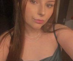 Southern, brown-eyed bombshell available for OUTCALL ONLY - Image 9