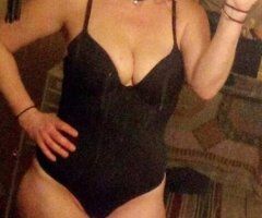 Busty Blonde 💋 BEAUTY 🫦 looking for my 🦴 BEAST💪 - Image 6