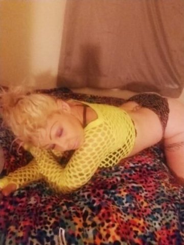🧡Pretty Petite Blonde! Hosting downtown!💋💞 - 1