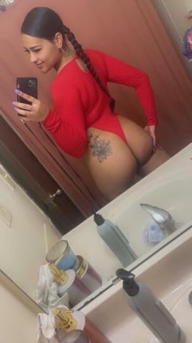 out & IN im back 😻💦 in town for a night - 1