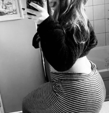 new girl in town💋💋 - 1