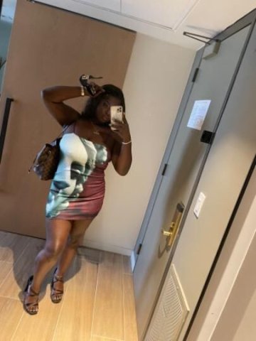 ✨Independent Upscale Ebony Companion✨ - 1