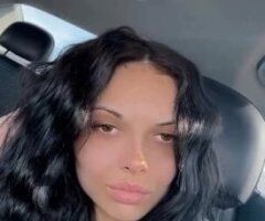 Louisville escorts - Riley