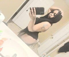 💯💥NEW VIDS🔥LET ME WET THAT DICK UP🫦💦Available and SUPERWET PULL UP AND SEE FOR YOURSELF DADDY💦PUSSY WET tight, HEAD SLOPPY 💦.. INCALLS ONLY✨😻 - Image 2