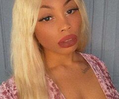 D Throat Queen - Image 4