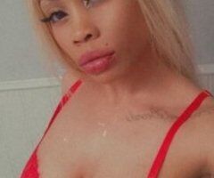 D Throat Queen - Image 5