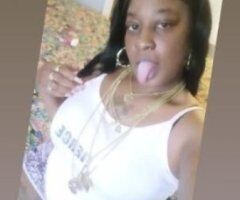 yall know who i am the best deep throat head master 👅👅 - Image 3