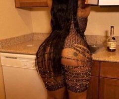 New in town Sexy Thick Babe - Image 1