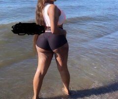 New in town Sexy Thick Babe - Image 3