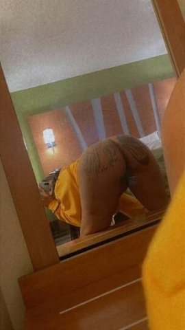 Welcome to Peache's🍑😝 World💦💋 - 1