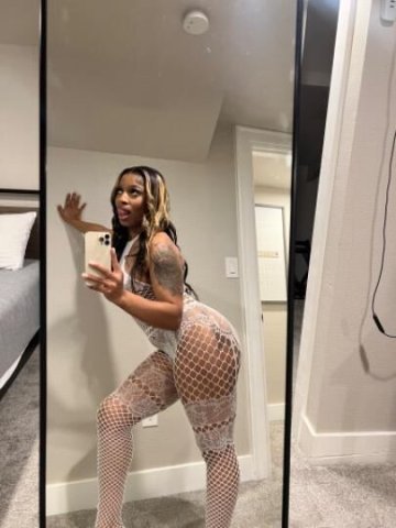 Read ad throughly before contacting me please ! Deepthroat. Queen ! New in town !Outcall only - 1