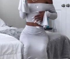 Milwaukee escorts - INCALL