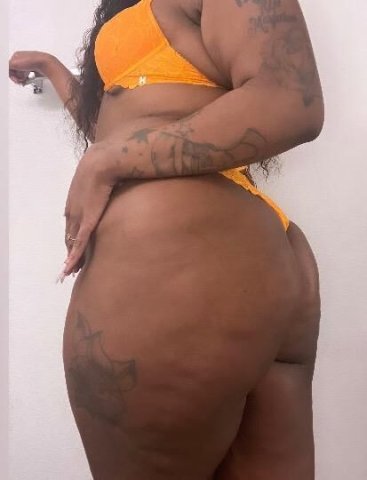 THROAT GOAT 🍆😘💦 WEEKDAY SPECIALS 🍭😝 BIG BOOTY AVAILABLE 24/7 TEXT OR CALL ME - 1