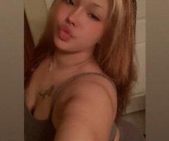 curvy girl - Image 2