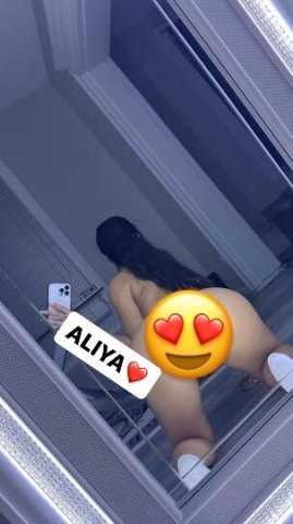 Warm tight honey pie 🥧🍯💦😻💕 - 1