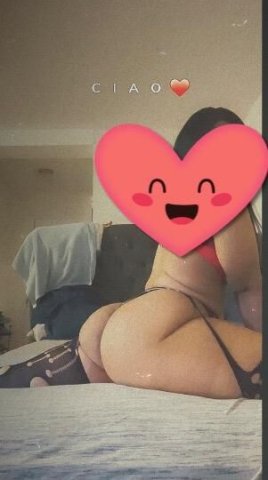 REAL DICK SUCKER SOFT ASS WET COOCHIE 😜 - 1