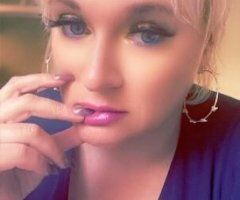 Racine escorts - Midweek Viking fun!