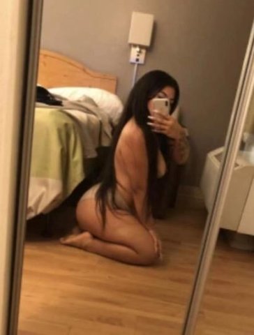 Throat Goat 3000😘!! 🏯 YOUR PLACE or MINE! - 1