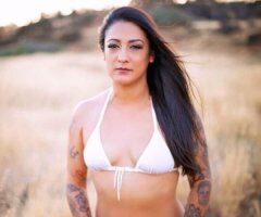 cum play in the bay with me!🥰 - Image 4