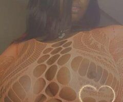 THICK 6FT BBW CHOCOLATE 🍫 JUICY PU$$% SOFT PHAT🍑 DEEP THROATS WET WARM 😻 INCALLS and OUTCALLS CUM PLAY DADDY - Image 3