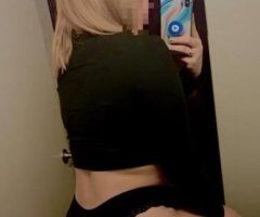Latina caliente para que pases un rato divino - Image 3