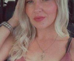 Beautiful Blonde - Image 2