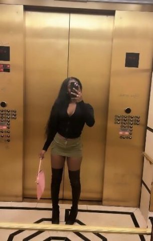 new in town petite chocolate chip 🍪 come taste me 💦 - 1