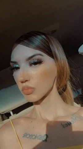Sexy Ass Snow Bunny 🤩🐰 - 1