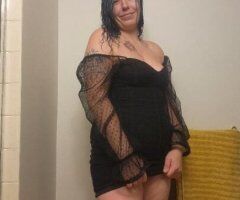 Sexy Woman ready to have lots of fun - Image 7