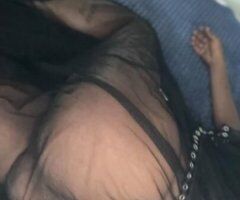 Black Beauty TIGHT MILF - Image 10
