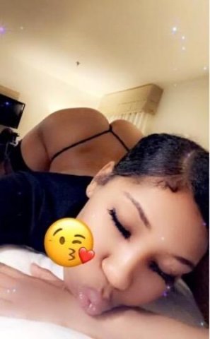 Carribbean Babe 🧸 SLIPPERY WHEN WET 💦💦💦 - 1