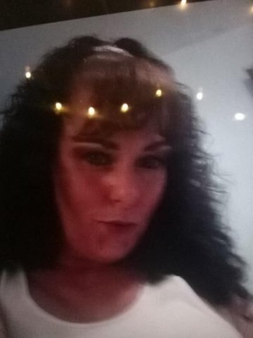 Seeking Generous Men🧎‍♀‍➡💋💯 - 1