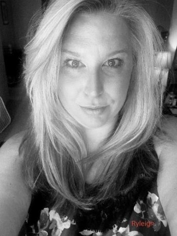 Tall Curvy Blonde • Private Incall • Available 8a-6p • TEXT ONLY - 1