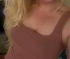 Pittsburgh escorts - 🥰😍😍😍something refreshing and new Blonde hair blue eyed barbie😍