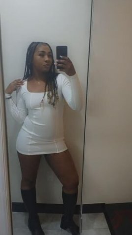 Mocha 🥛🍪 Available 🍑 Soakin 💦 - 1