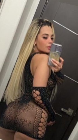 LATINA MUY CALIENTE DISPONIBLE PARA INCALL 24-7 - 1