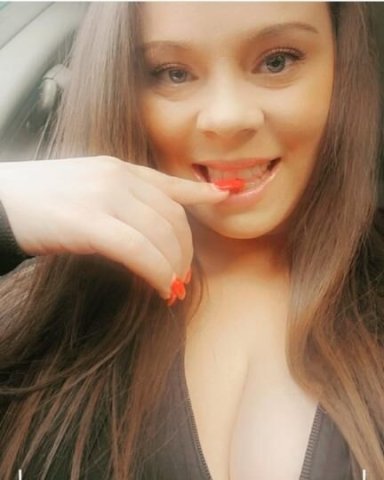 YOUR FAVE GIRLY BACK IN THOUSAND OAKS!! DON'T MISS OUT! BOOBIES***BEAUTY***BRAINS AND BOOOTY!!! DON'T MISS OUT!! - 1