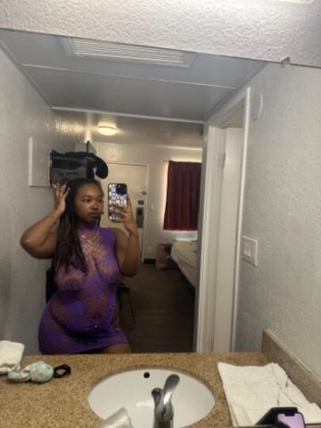 $100 meets 😝💦🫦🐱 - 1