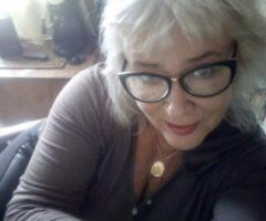 💋Older Mom Oral fun all service available💋❤Special service For any guys❤ I am available now❤Ready To fun🍾Incall,🏠outcall✅ BBJ🚗fun 24/7❤💋 - Image 2