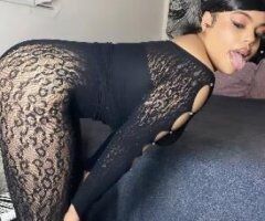 Wet&tight THICK&curvy - Image 2
