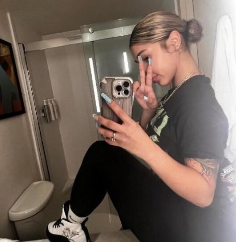 lets play house 💦👩‍❤️‍💋‍👨💕 - 1